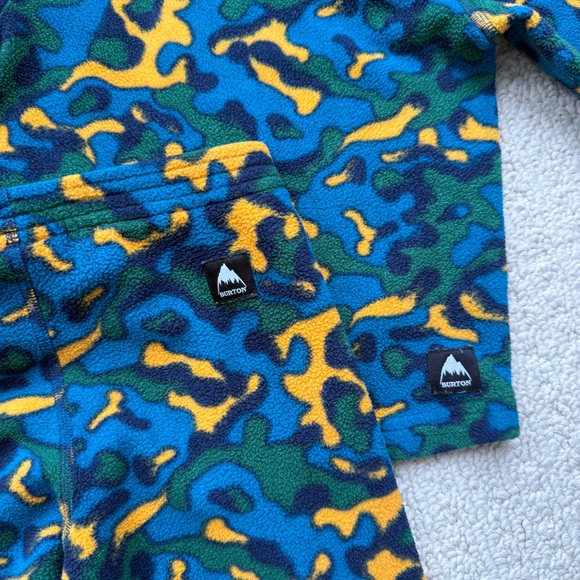 Burton Fleece Set 2T Top & Pants - Picture 5 of 5